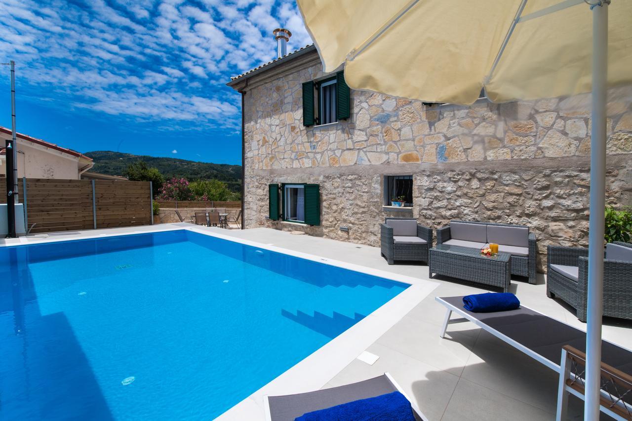 Villa Charonia Spanokhórion Exterior foto